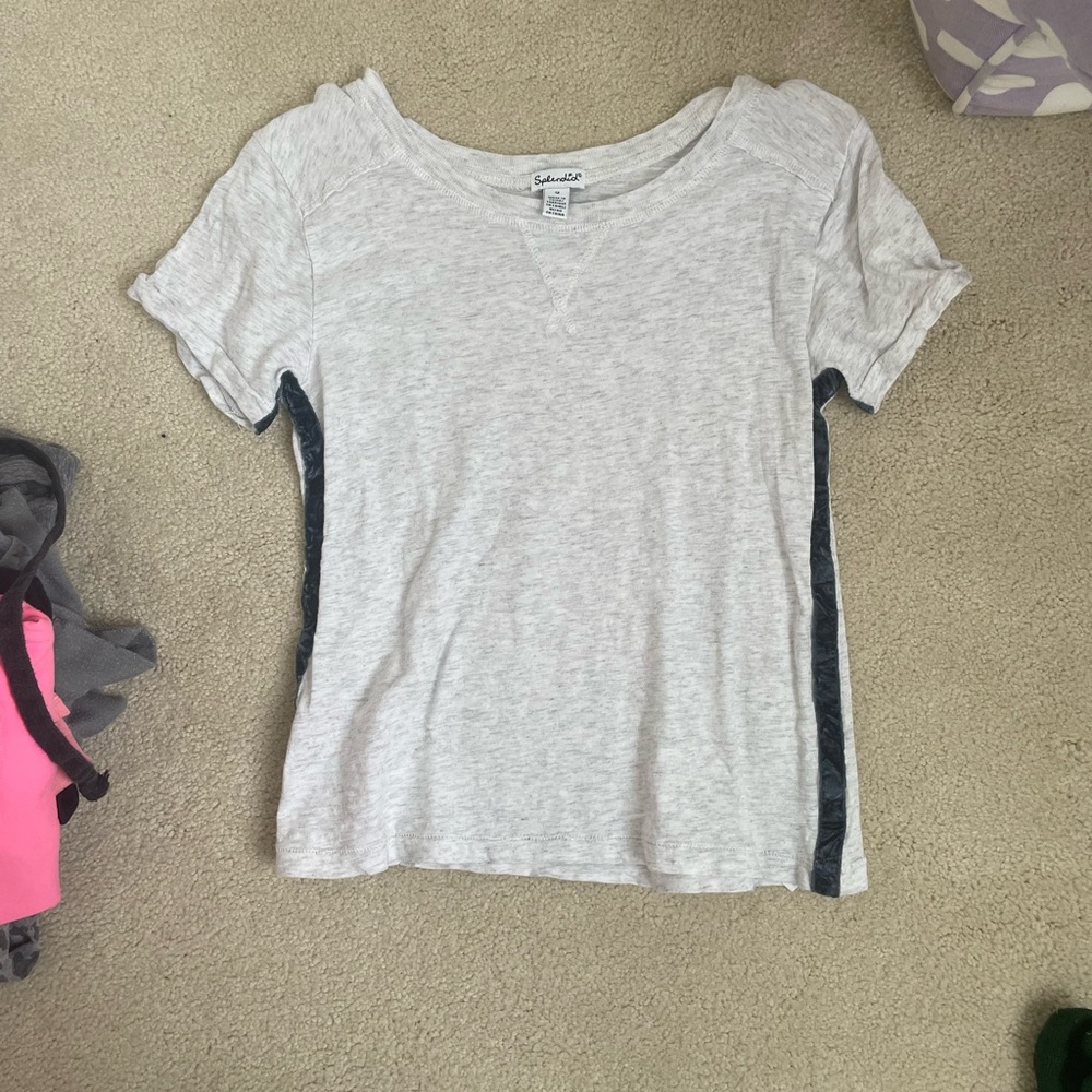 V Neck Tee